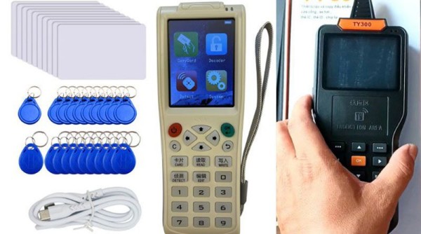 sao chép thẻ từ bằng máy