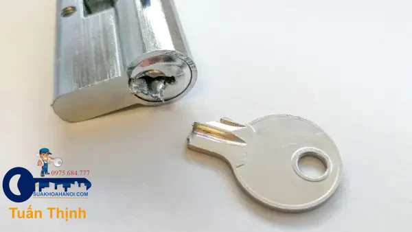 gãy ngậm chìa cơ chống cắt chống trộm