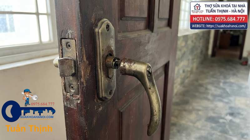 dấu hiệu cần thay khóa cửa tay gạt