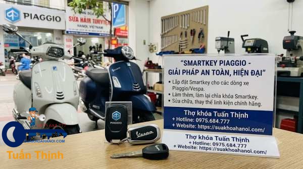chìa khóa xe máy piagio vespa