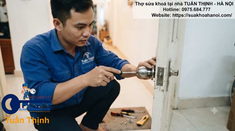 hướng dẫn tháo lắp khóa tay nắm tròn